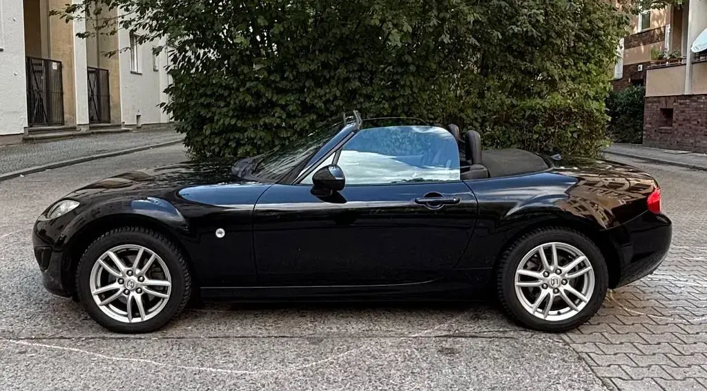 Gebraucht Mazda MX5 Center-Line 126 PS (92 kW) 2010 Schwarz Cabrio