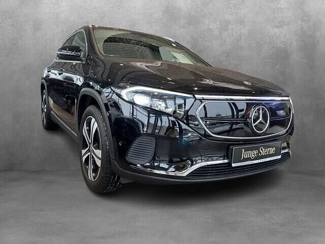 Gebraucht Mercedes EQA250 Progressive 139 kW (190 PS) 2021 Unilack nachtschwarz SUV