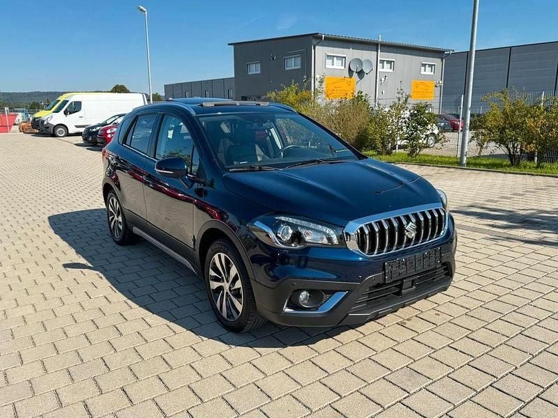 Blau Gebraucht 2017 Suzuki SX4 S-Cross Limited+ SUV | 13.750 € (Guter Preis) - Bild 1/4