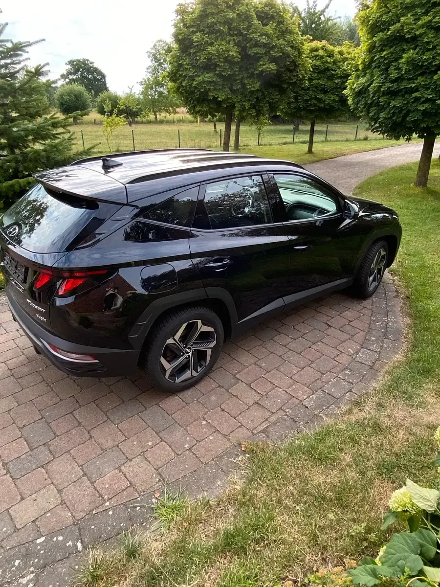 Gebraucht Hyundai Tucson 265 PS (194 kW) 2023 Schwarz SUV
