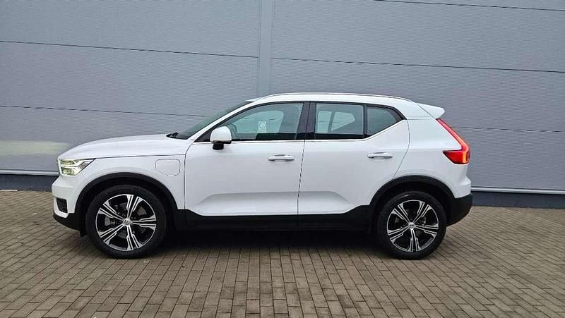 Gebraucht Volvo XC40 Inscription 129 PS (94 kW) 2021 Weiß SUV