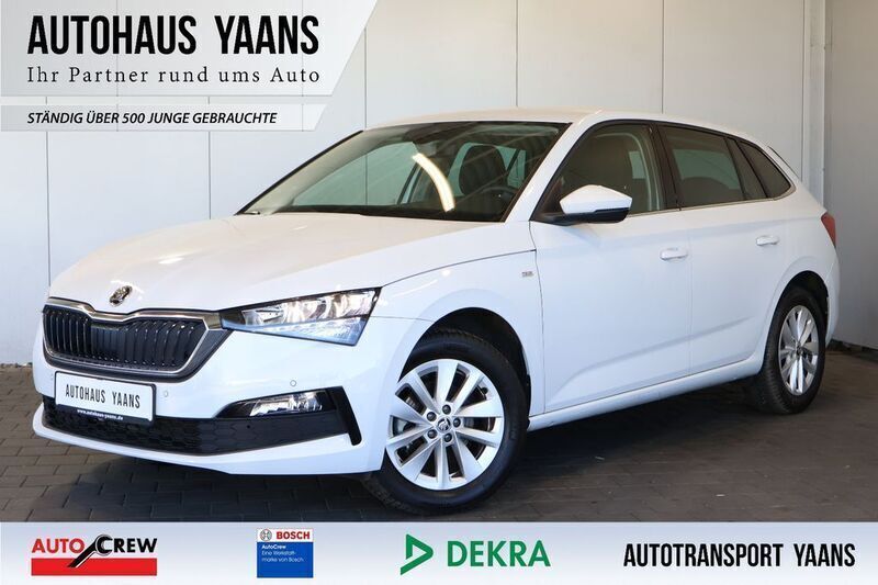 Weiß Gebraucht 2024 Skoda Scala Tour Kleinwagen | 19.689 € (Superpreis) - Bild 1/4