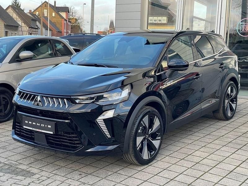 Gebraucht Mitsubishi Grandis Edition 158 PS (116 kW) 2025 Onyxshwarz SUV