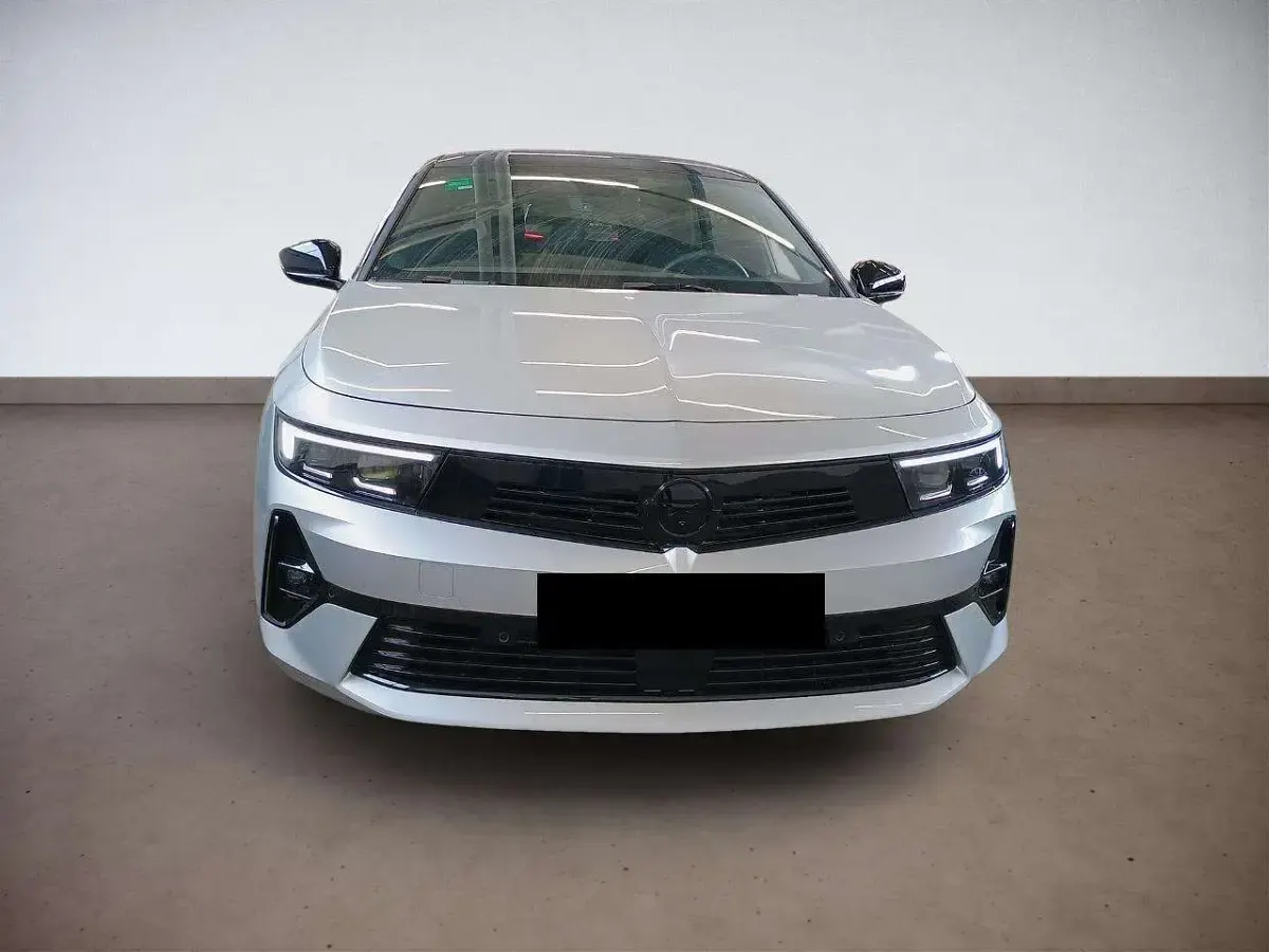 Gebraucht Opel Astra 131 PS (96 kW) 2024 Grau Kleinwagen