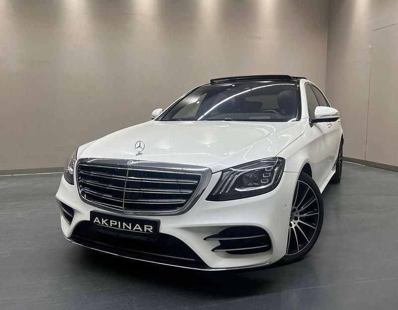 Weiß Gebraucht 2018 Mercedes S560 AMG line Limousine | 62.800 € (Fairer Preis) - Bild 1/4