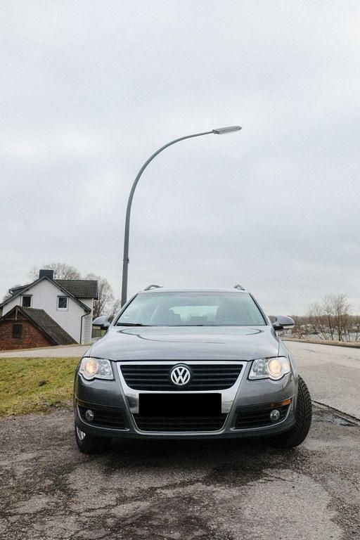 Gebraucht VW Passat Trendline 102 PS (75 kW) 2007 Grau Kombi