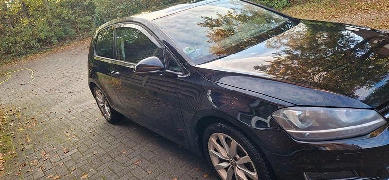 Gebraucht VW Golf VII Highline 140 PS (102 kW) 2013 Schwarz Limousine