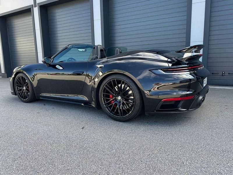 Schwarz Gebraucht 2022 Porsche 992 Cabrio | 187.800 € (Guter Preis) - Bild 1/4