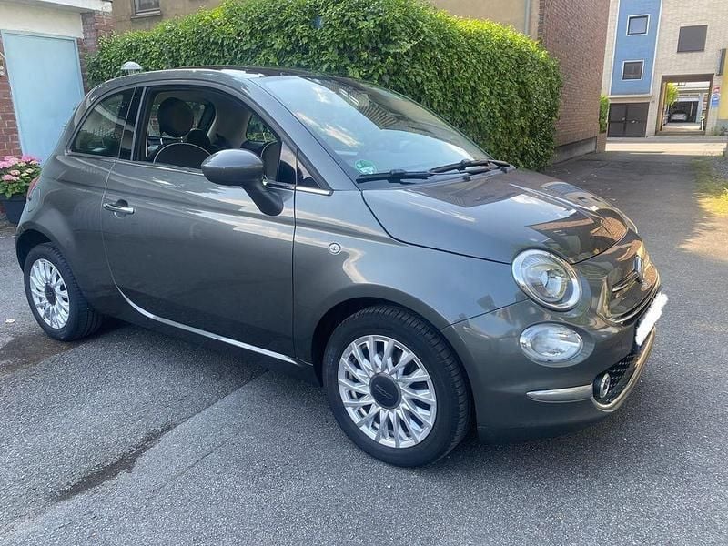 Gebraucht Fiat 500 Lounge 69 PS (50 kW) 2018 Grau Kleinwagen