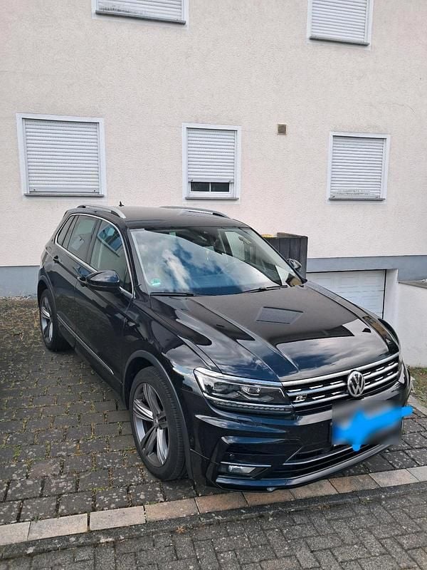 Schwarz Gebraucht 2019 VW Tiguan SUV | 22.000 € - Bild 1/4