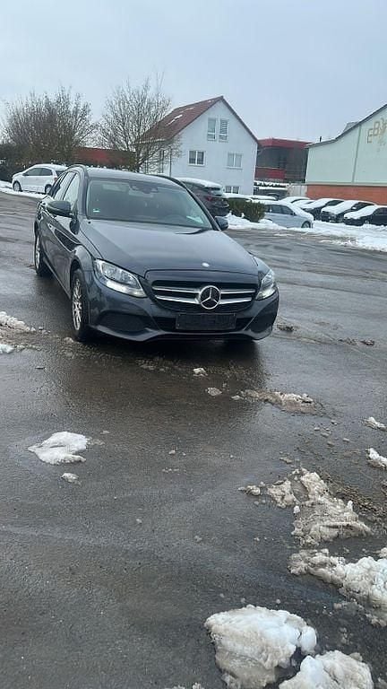 Gebraucht Mercedes C180 Edition 116 PS (85 kW) 2016 Blau Kombi