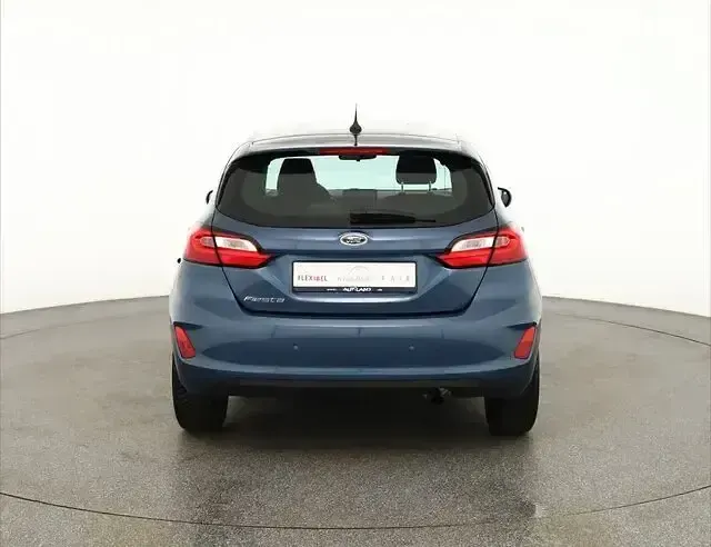 Gebraucht Ford Fiesta 101 PS (74 kW) 2022 Blau Kleinwagen