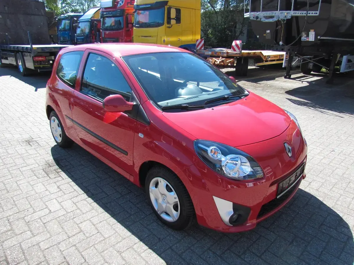 Gebraucht Renault Twingo Authentique 75 PS (55 kW) 2009 Rot Kleinwagen