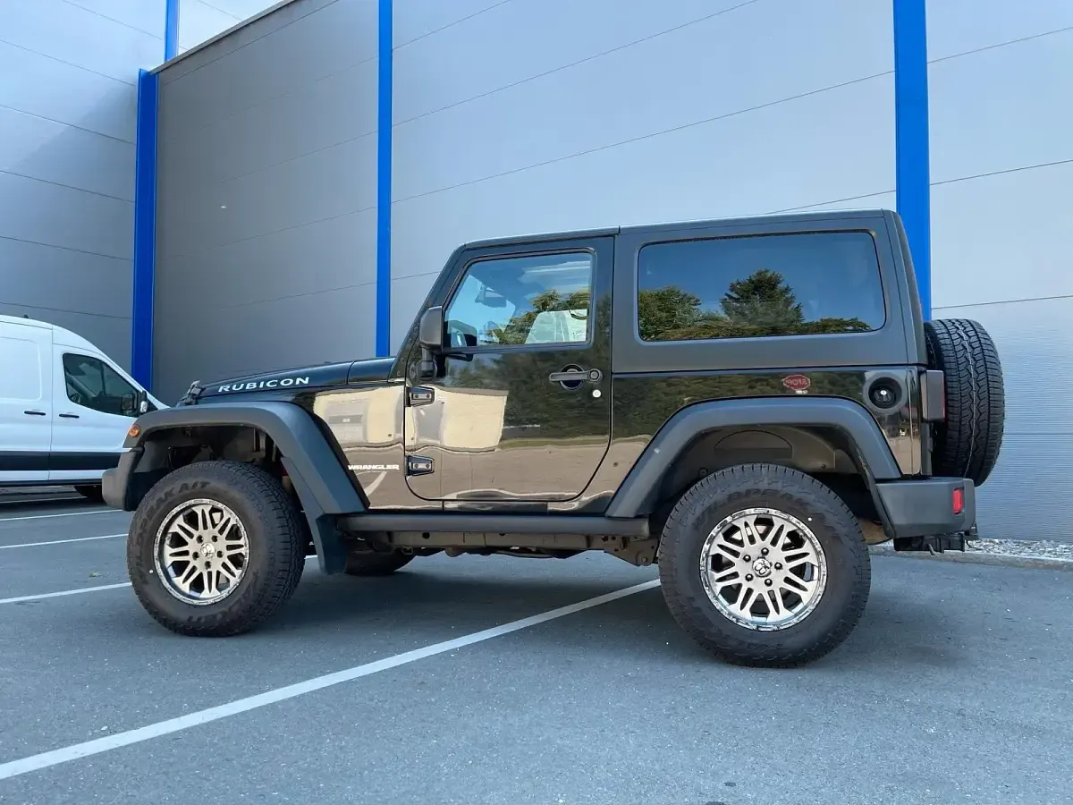 Gebraucht Jeep Wrangler Rubicon 200 PS (147 kW) 2015 Schwarz SUV