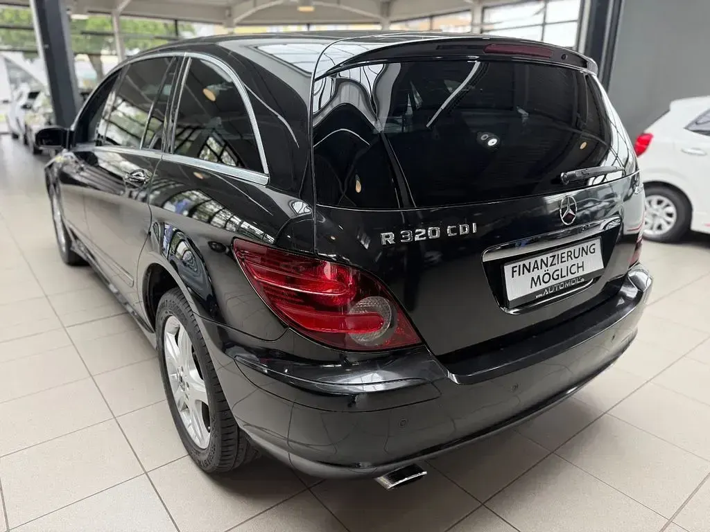 Gebraucht Mercedes R320 224 PS (164 kW) 2007 Obsidianschwarz Kombi