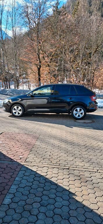 Schwarz Gebraucht 2017 Skoda Rapid Clever Limousine | 8.950 € (Superpreis) - Bild 1/4