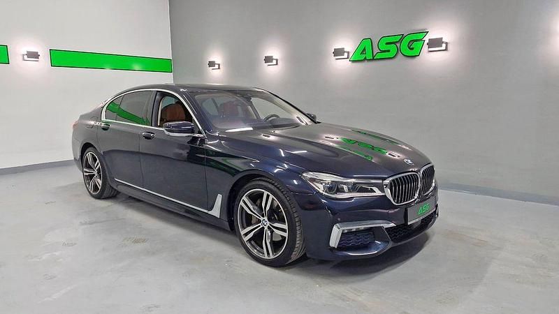 Schwarz Gebraucht 2016 BMW 730 Sport Line Limousine | 29.790 € (Guter Preis) - Bild 1/4