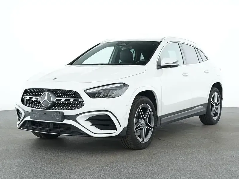 Gebraucht Mercedes GLA250 AMG 163 PS (119 kW) 2025 Weiß SUV