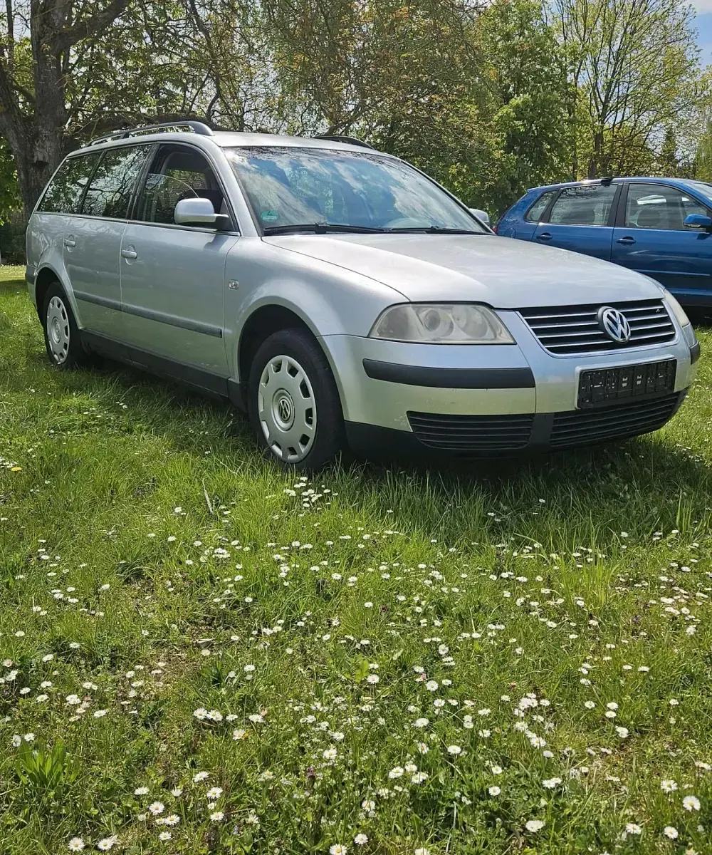 Gebraucht VW Passat 102 PS (75 kW) 2002 Silber Kombi