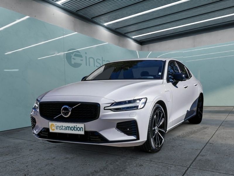 Weiß Gebraucht 2024 Volvo S60 Limousine | 42.750 € (Fairer Preis) - Bild 1/4
