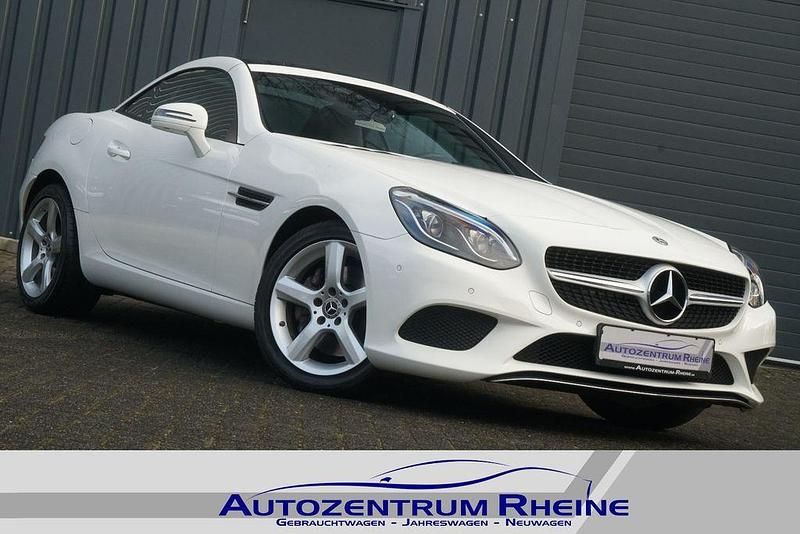 Gebraucht Mercedes SLC200 184 PS (135 kW) 2018 Weiß Cabrio