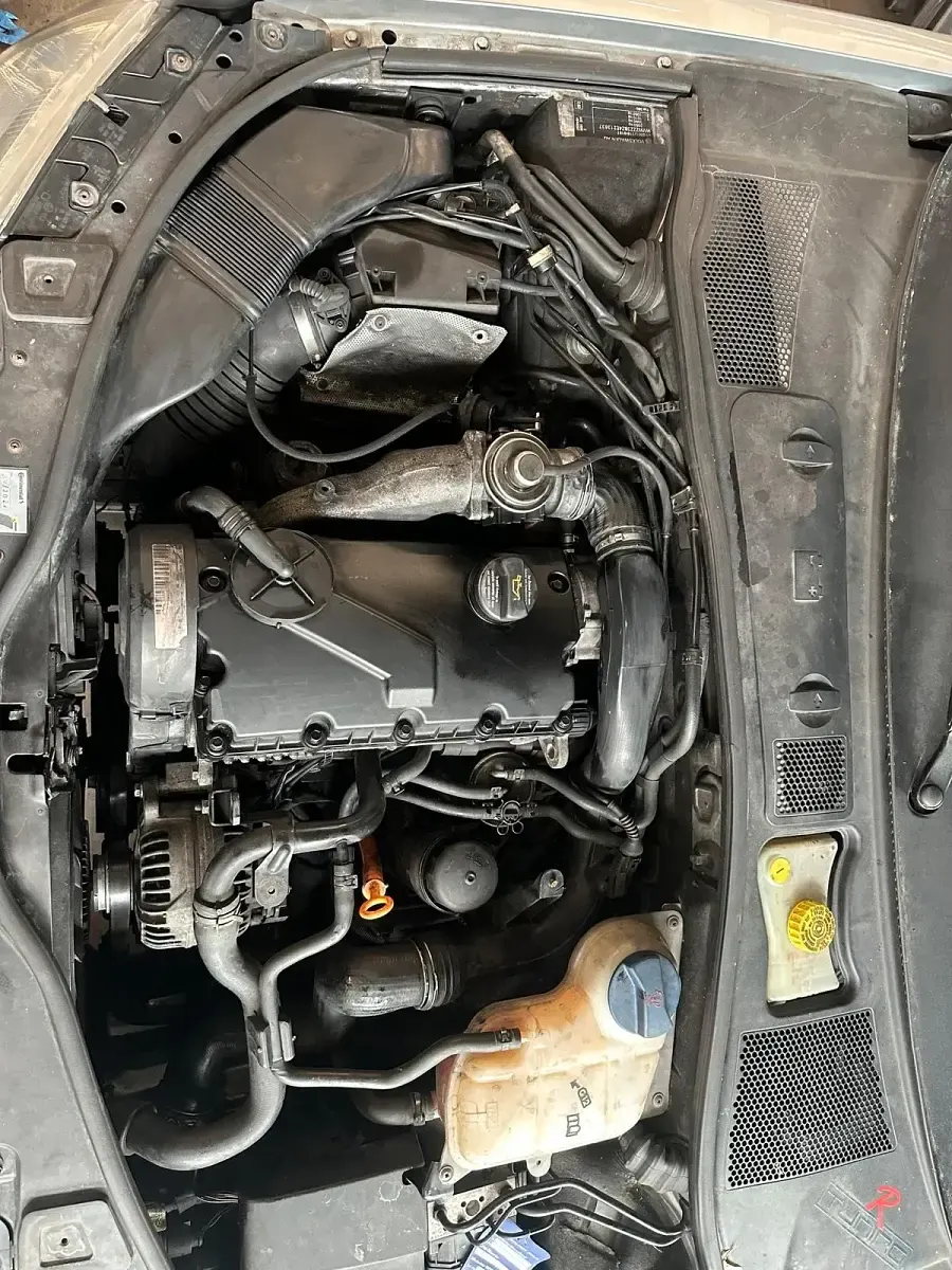 Gebraucht VW Passat 131 PS (96 kW) 2003 Silber Kombi