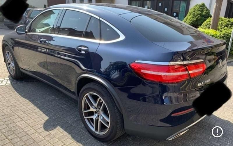 Blau Gebraucht 2018 Mercedes GLC250 Coupé | 32.000 € (Superpreis) - Bild 1/4