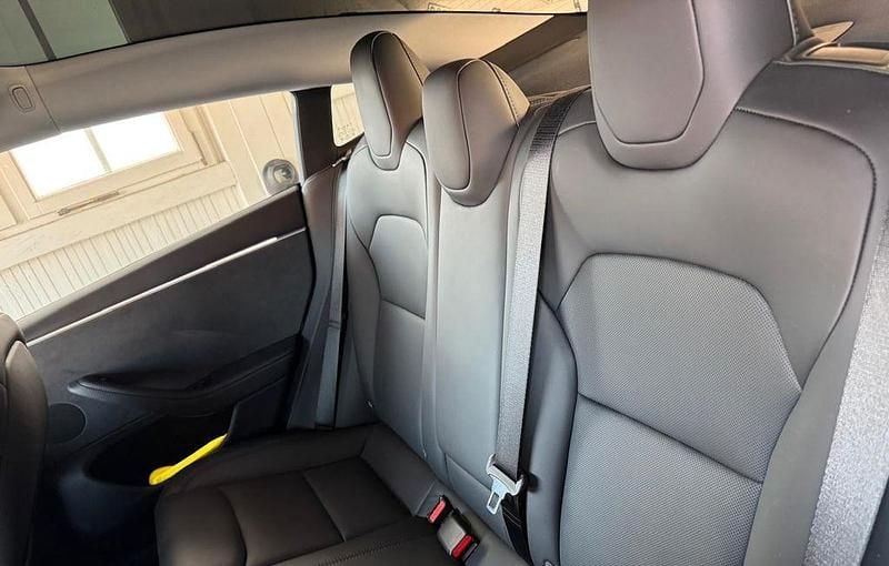 Gebraucht Tesla Model 3 Performance 366 kW (498 PS) 2024 Weiß Limousine