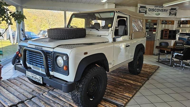 Weiß Gebraucht 2001 Land Rover Defender SUV | 38.900 € (Teuer) - Bild 1/4