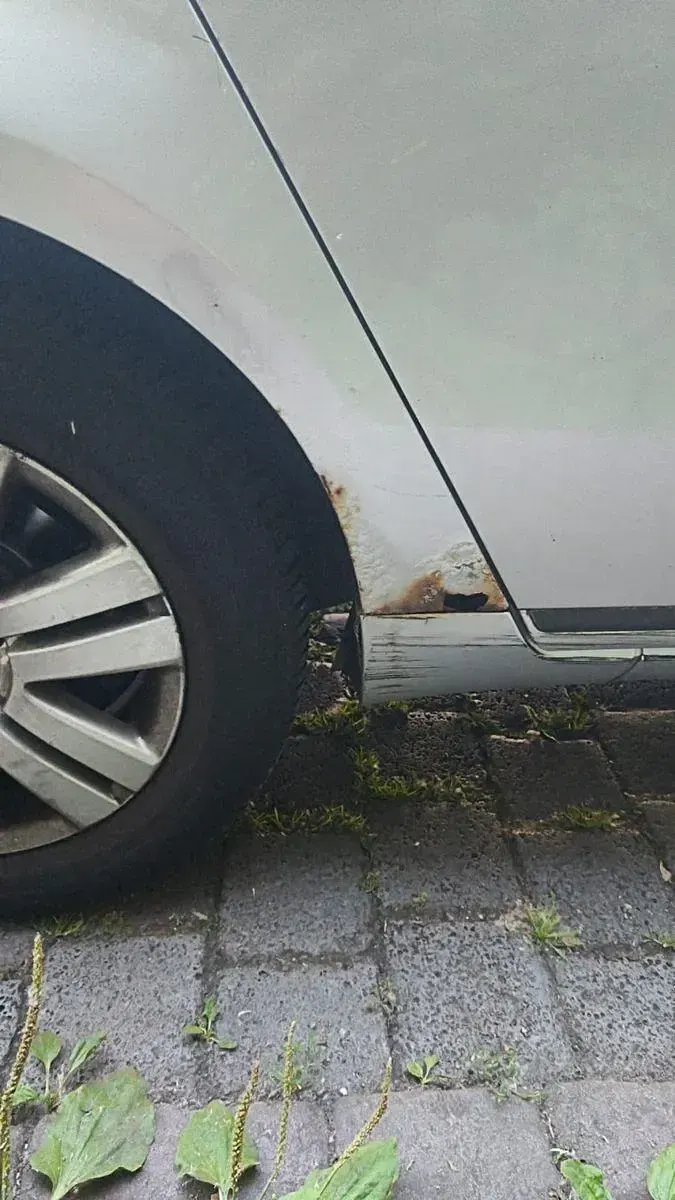 Gebraucht VW Passat 122 PS (89 kW) 2011 Silber Kombi