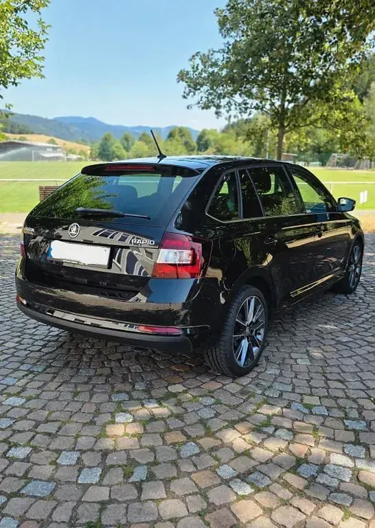 Gebraucht Skoda Rapid Ambition 110 PS (80 kW) 2017 Schwarz Kleinwagen
