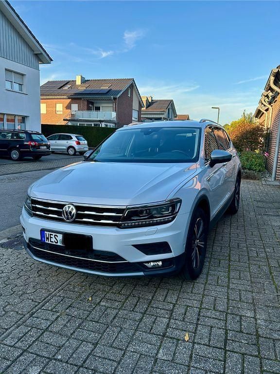 Weiß Gebraucht 2017 VW Tiguan Allspace SUV | 24.800 € (Superpreis) - Bild 1/4
