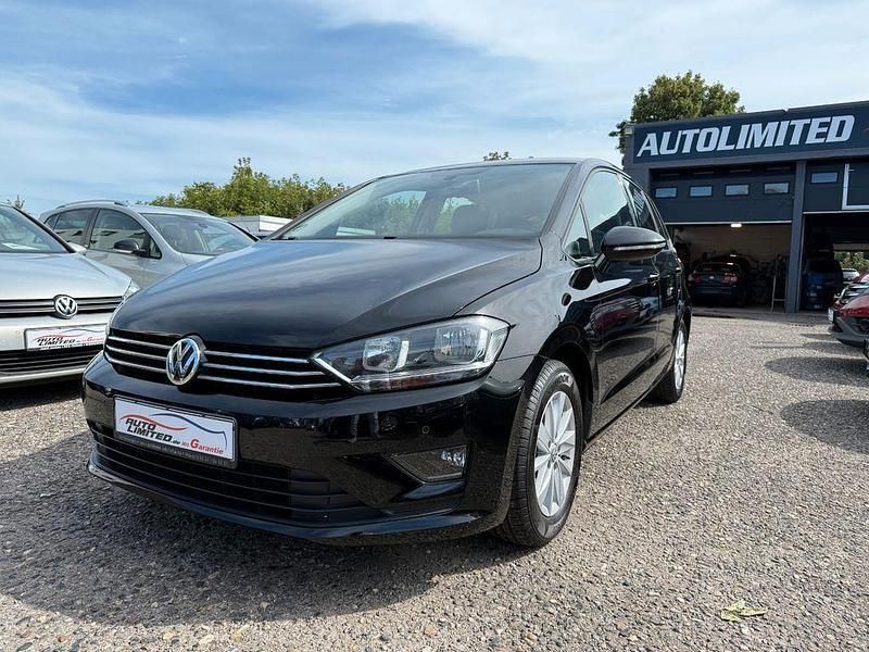 Schwarz Gebraucht 2016 VW Golf Sportsvan Comfortline Van / Kleinbus | 10.499 € (Fairer Preis) - Bild 1/4