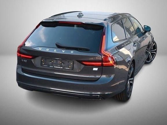 Gebraucht Volvo V90 Ultimate 310 PS (228 kW) 2022 Platinum grey / metallic Kombi