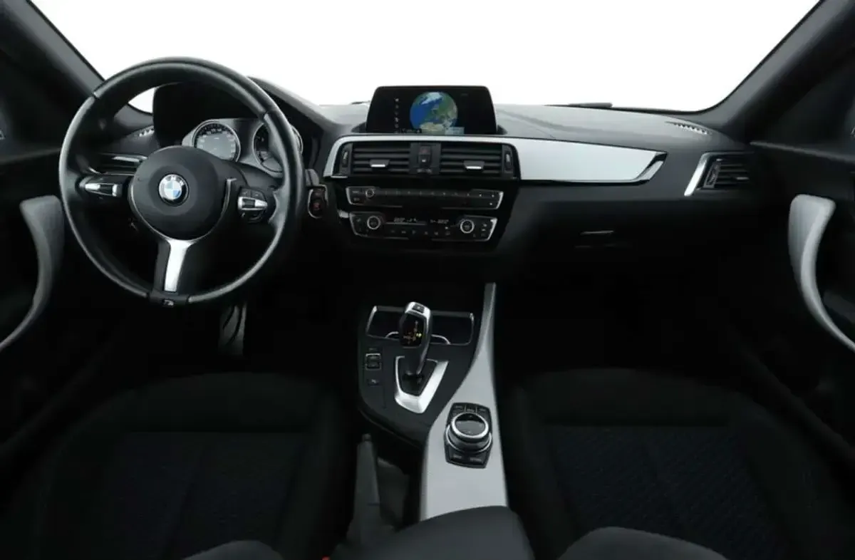 Gebraucht BMW 120 Shadowline 190 PS (139 kW) 2017 Grau Limousine