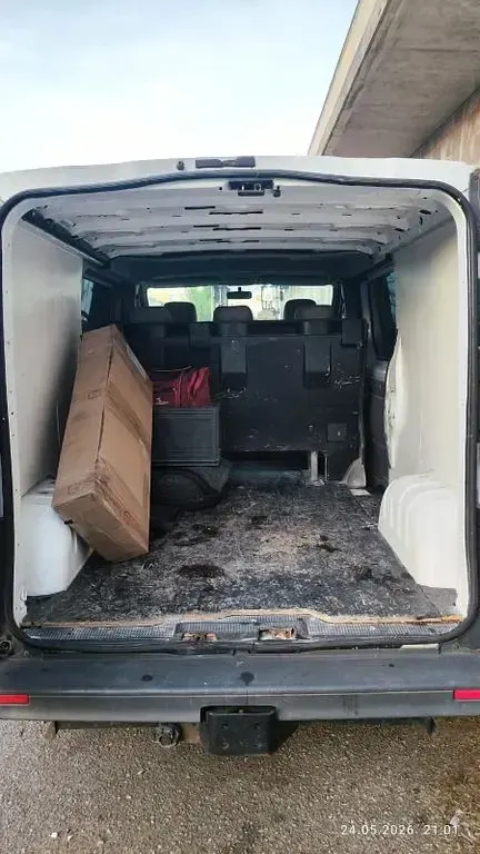 Gebraucht Opel Vivaro 101 PS (74 kW) 2006 Weiß Van / Kleinbus