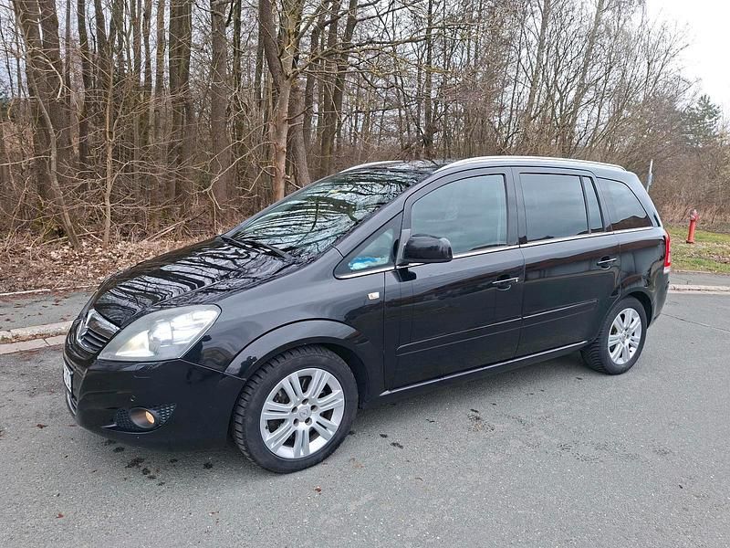 Gebraucht Opel Zafira 150 PS (110 kW) 2009 Schwarz Van / Kleinbus