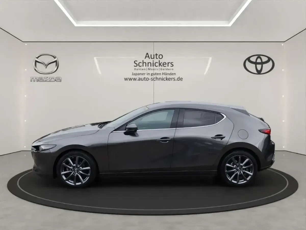 Gebraucht Mazda 3 Sky 140 PS (102 kW) 2025 Grau Limousine
