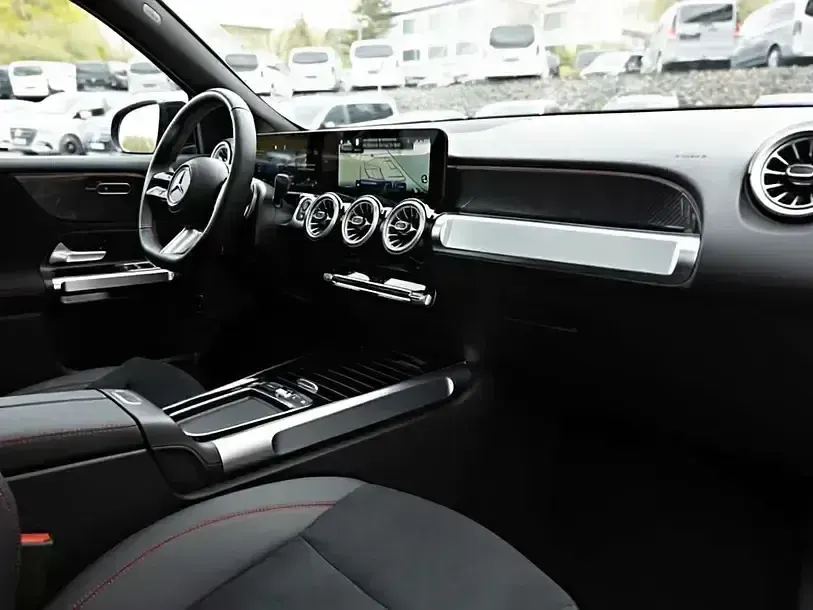 Gebraucht Mercedes GLB220 AMG 2025 Schwarz SUV