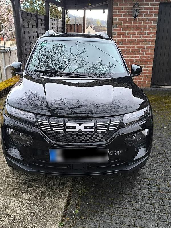 Gebraucht Dacia Spring Essentiel 33 kW (45 PS) 2022 Schwarz Kleinwagen