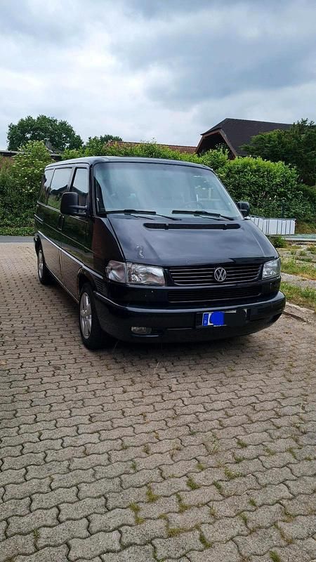 Schwarz Gebraucht 2001 VW Multivan Van | 6.500 € (Guter Preis) - Bild 1/4