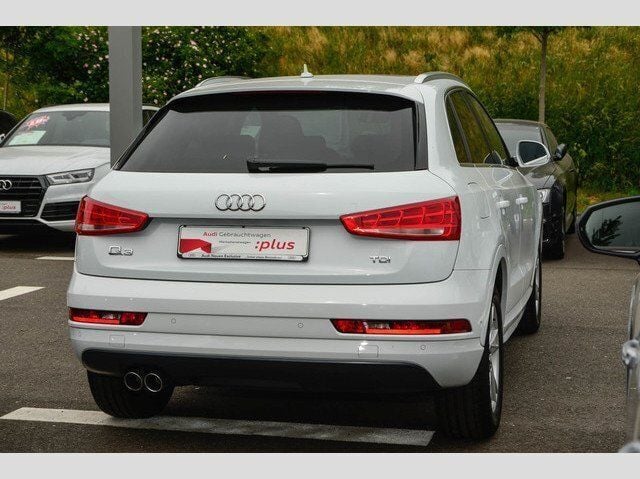 Gebraucht Audi Q3 Sport 150 PS (110 kW) 2016 Weiß metallic SUV