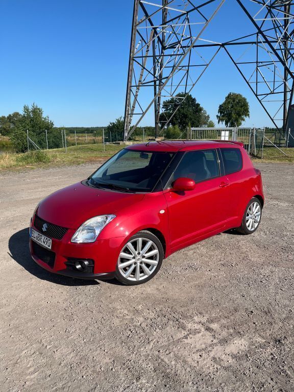 Rot Gebraucht 2011 Suzuki Swift Sport Kleinwagen | 6.000 € (Etwas zu teuer) - Bild 1/4