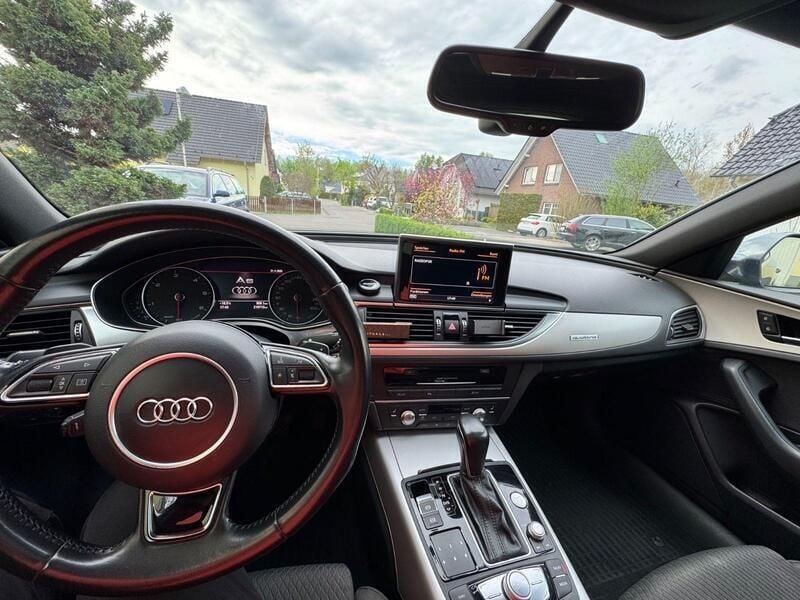 Gebraucht Audi A6 Ambiente 272 PS (200 kW) 2015 Grau Kombi