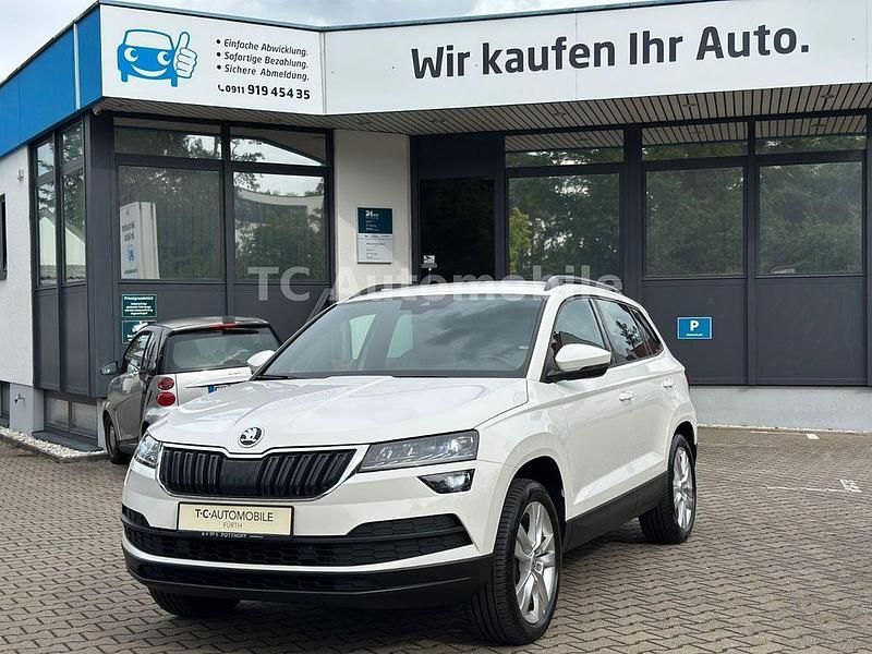 Weiß Gebraucht 2018 Skoda Karoq SUV | 18.490 € (Fairer Preis) - Bild 1/4