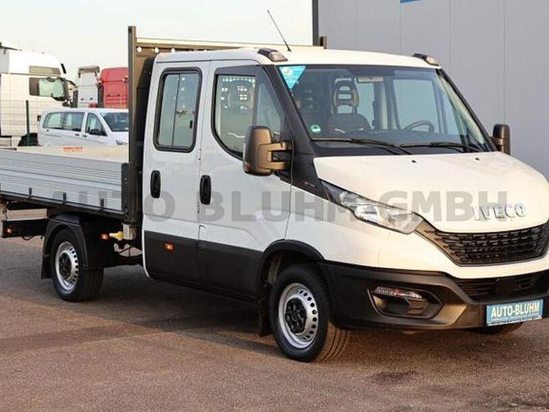Gebraucht Iveco Daily 160 PS (117 kW) 2020 White ic 194 Van / Kleinbus