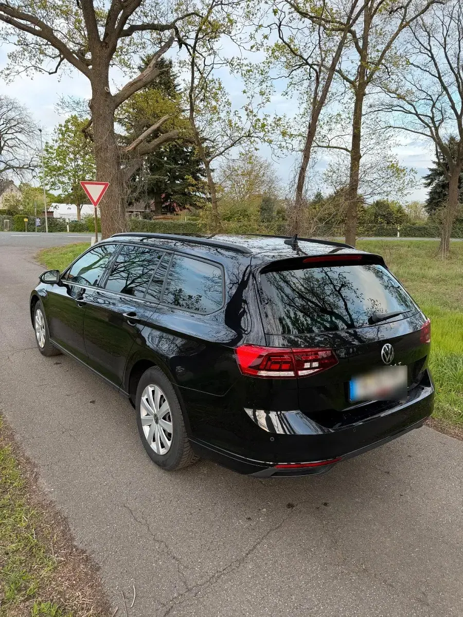 Second-hand VW Passat 122 CP (89 kW) 2020 Negru Break