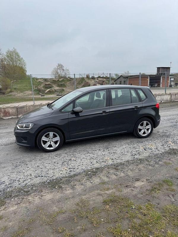 Gebraucht VW Golf Sportsvan 86 PS (63 kW) 2017 Grau Van / Kleinbus