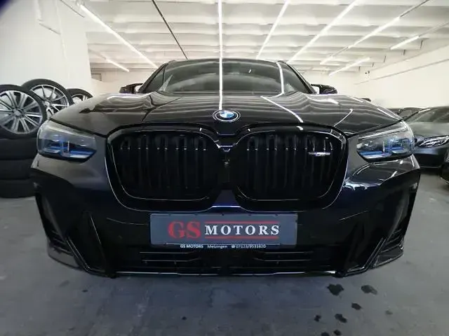 Gebraucht BMW X4 Performance 340 PS (250 kW) 2023 Schwarz SUV