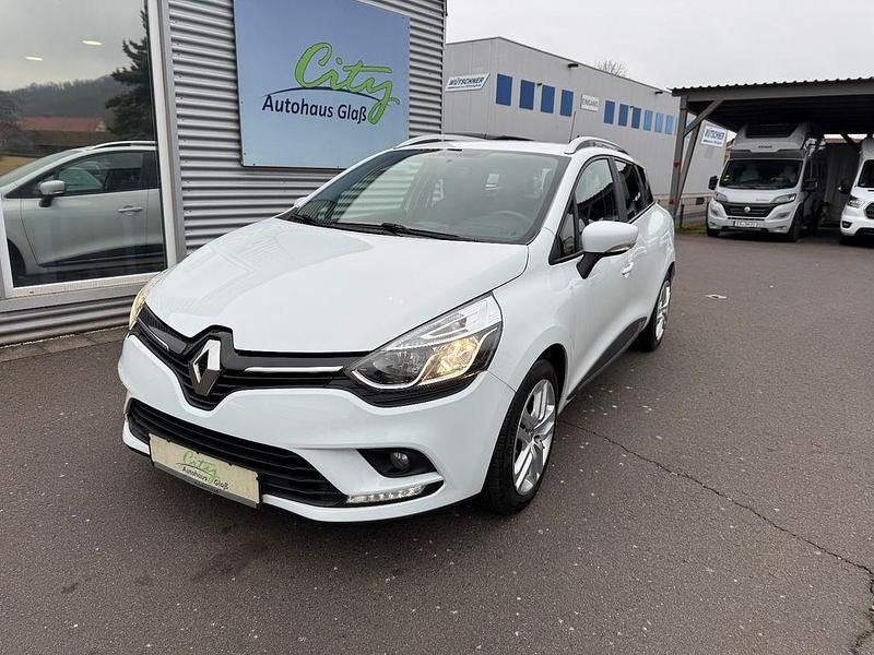 Weiß Gebraucht 2018 Renault Clio IV Kombi | 8.990 € (Fairer Preis) - Bild 1/4